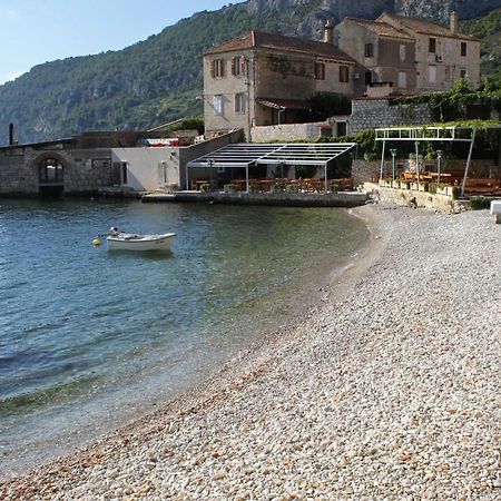 Apartments By The Sea Komiza, Vis - 2429 Komiža Exterior foto